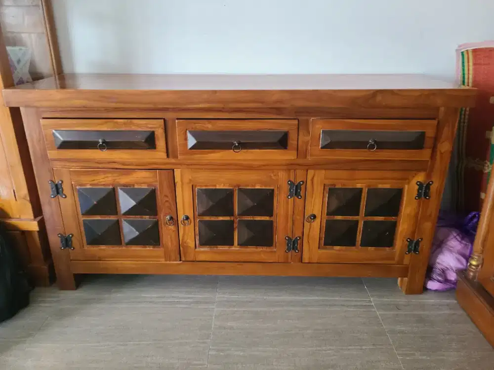 Rak Bufet Kabinet Jati