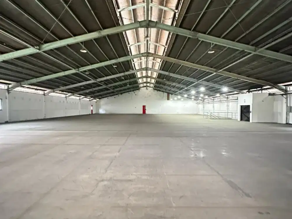 For SALE Kawasan industri  Pulo Gadung, Jakarta Timur  Ex pabrik