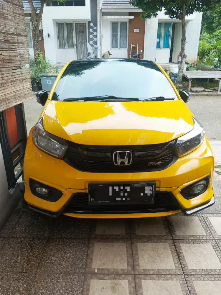 HONDA BRIO RS 1.2 CVTBURBANITE 2021