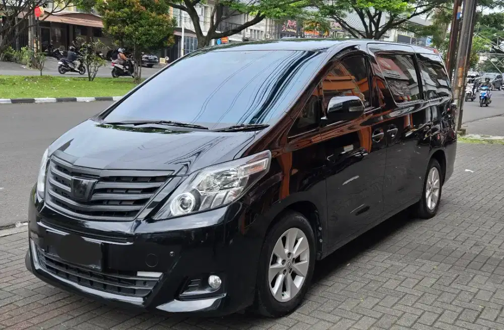 Alphard atpm G at full option istimewa