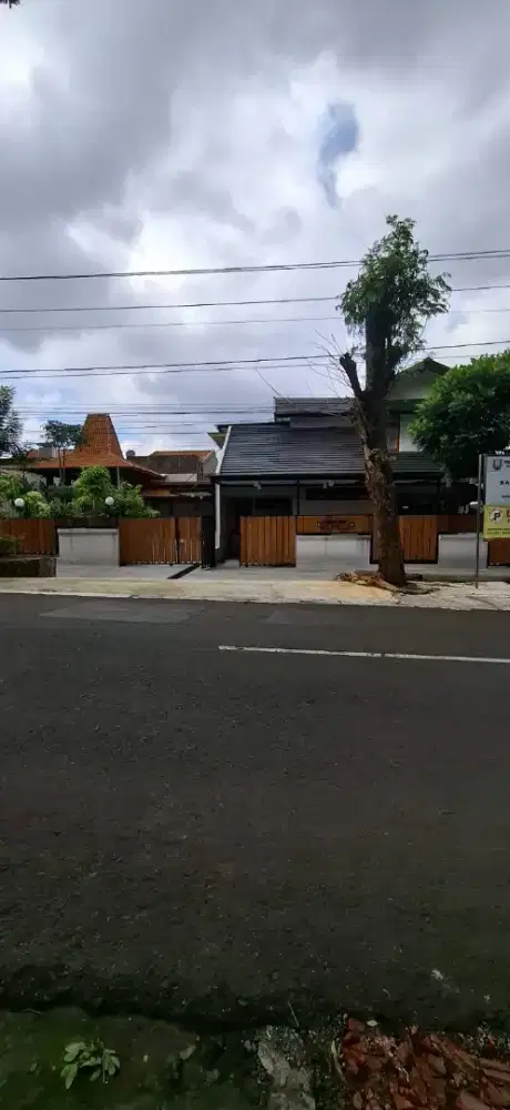 RUMAH SEWA MEWAH FULL FURNISH BANYUMANIK RAYA