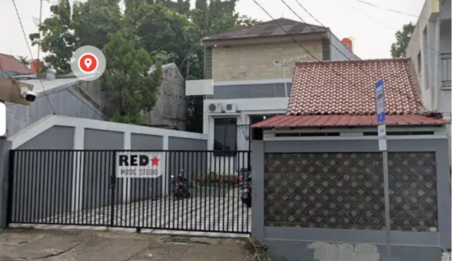 DISEWAKAN RUANG/LAHAN USAHA