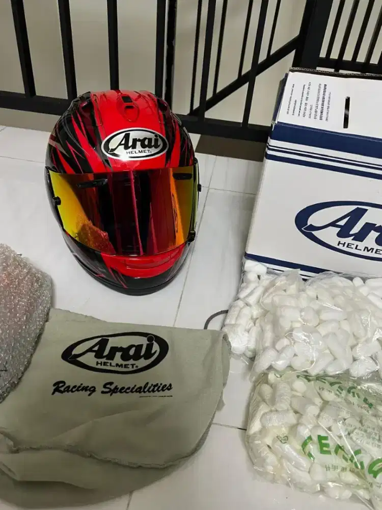 Di Jual Arai RX7-X Radical Red Full set ,with visor Iridium & Spoiler