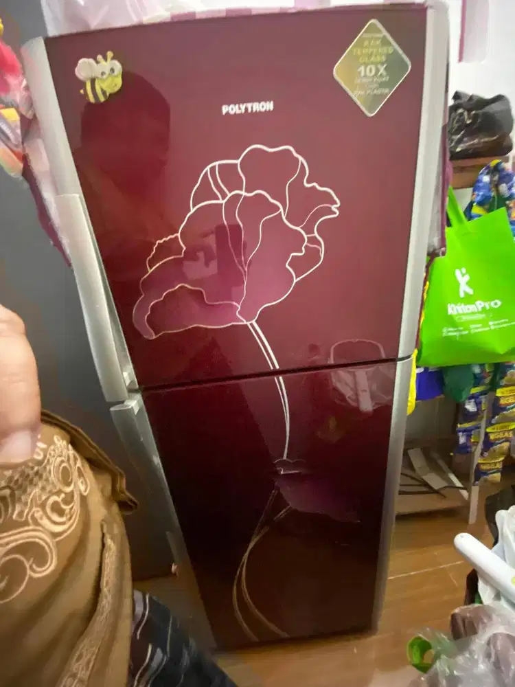 KULKAS 2 PINTU MERK POLYTRON BALEZA - LOW WATT DAN NORMAL