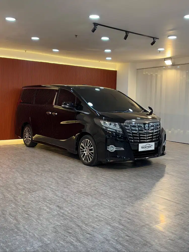 [CBU] Toyota Alphard 2.5 SC Audioless 2015 Service Record Toyota