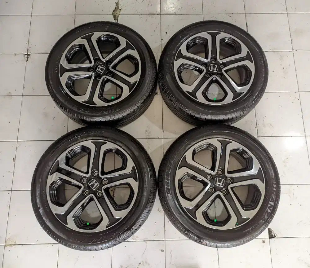 R17 original HRV prestige Mulus+Ban Turanza 90%