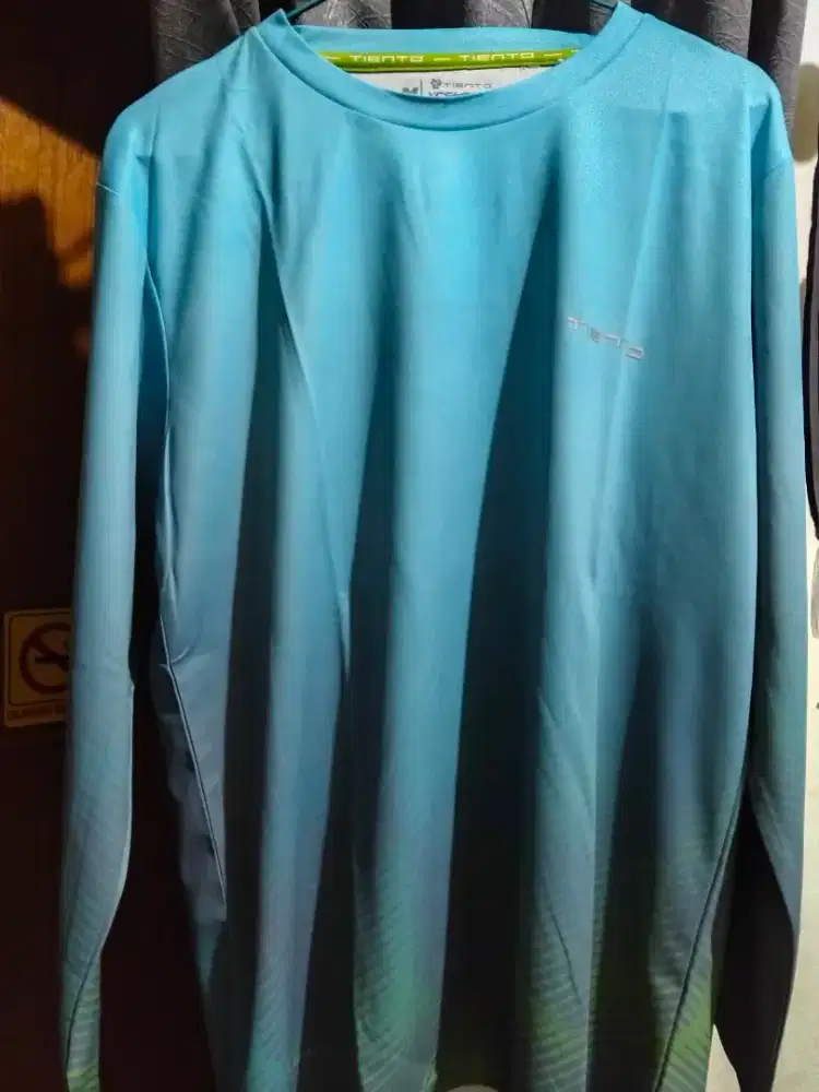 Jual kaos buat olahraga sepeda, lari, mancing
