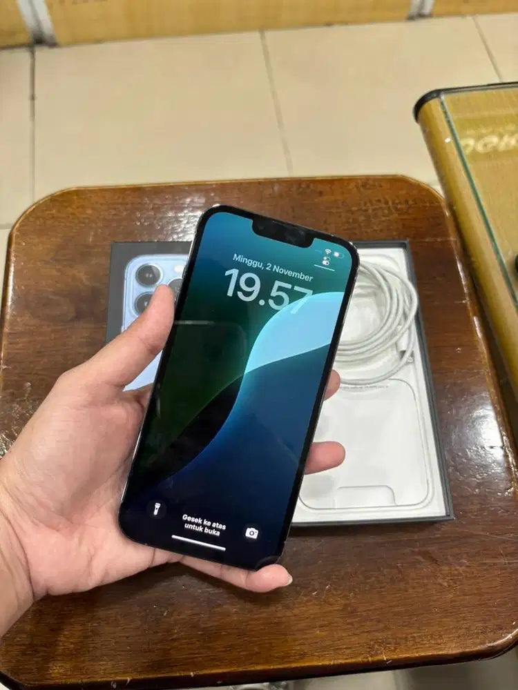 Iphone 13 pro 1tb all operator Bh85% mulus