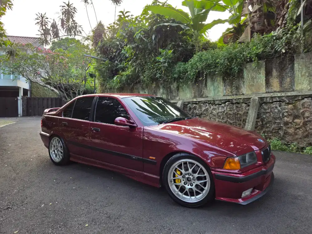 BMW E36 323i  M/T 1998