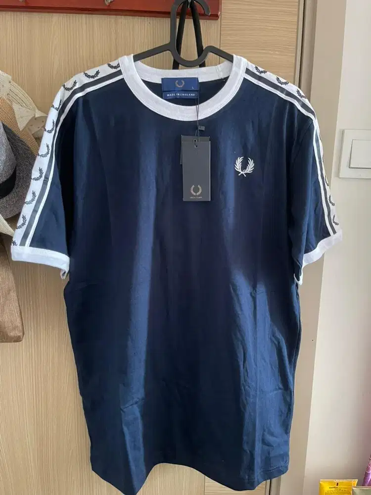 Kaos pria fredd perry