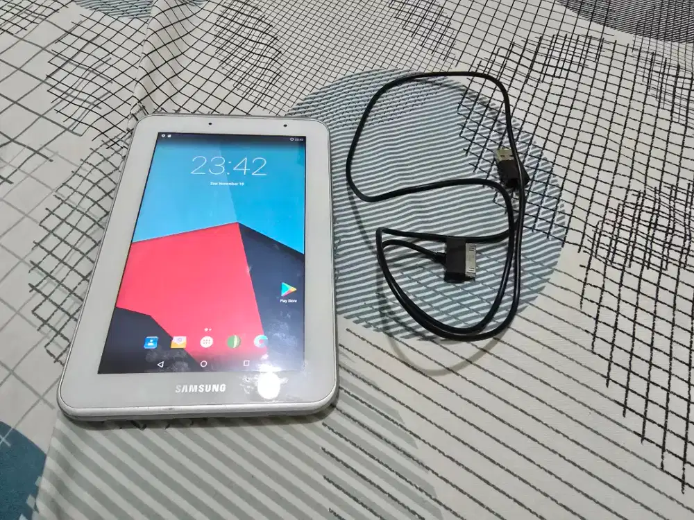 Samsung tab 2 ram 1gb rom 8gb wifi only normal