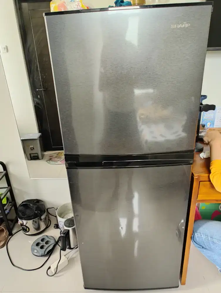Kulkas Sharp Nano Deodorize 2 pintu