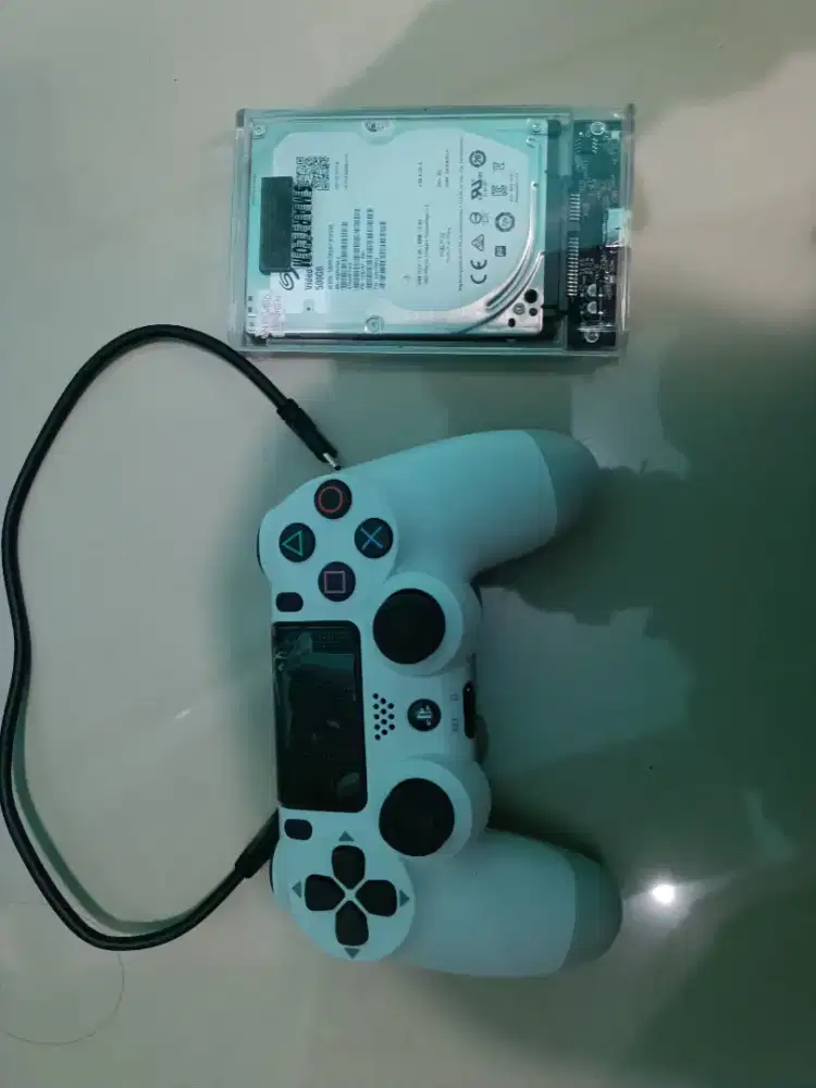 HDD 500GB + STIK PS4
