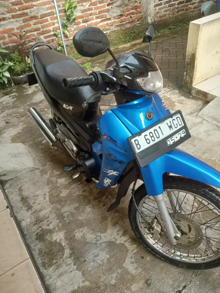 Kawasaki Blitz R / 2004