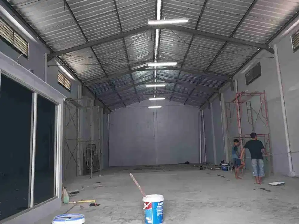 disewakan Gudang 340m² tidak banjir hanya 300*Juta-an jalan utama