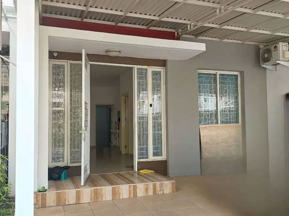 Disewakan Rumah Green Lake City Cluster Amerika Sudah Renov AC BARU