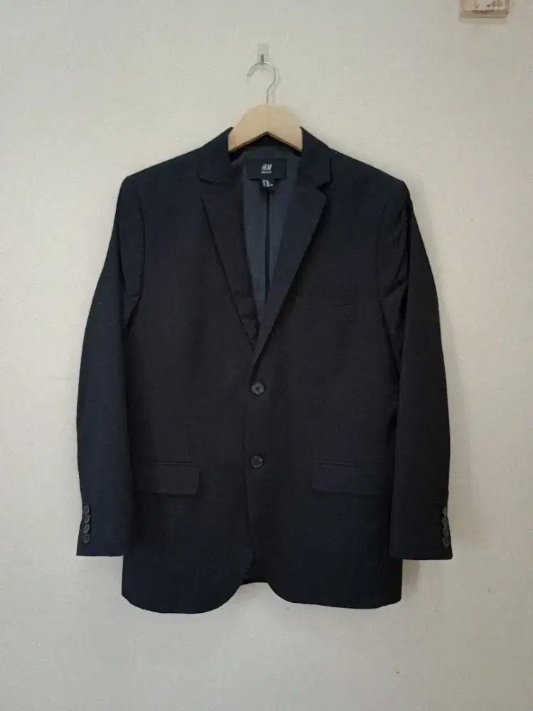 Jas H&M hitam size L