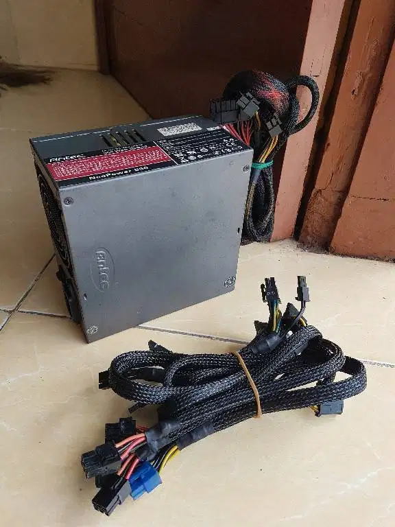 PSU Antec Neo Power 550w 80+ Semi Modular