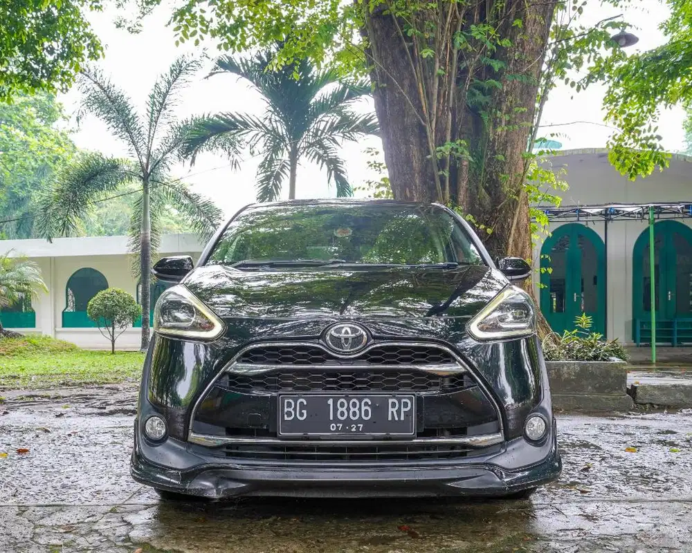 Toyota Sienta 2017 1.5 Q Automatic