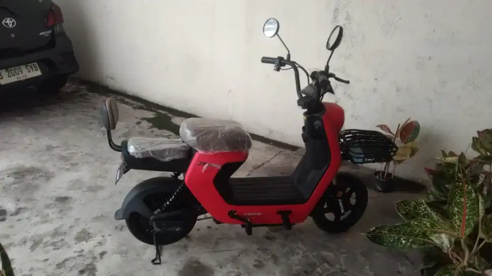 Sepeda listrik exotic x 630 jual cepat