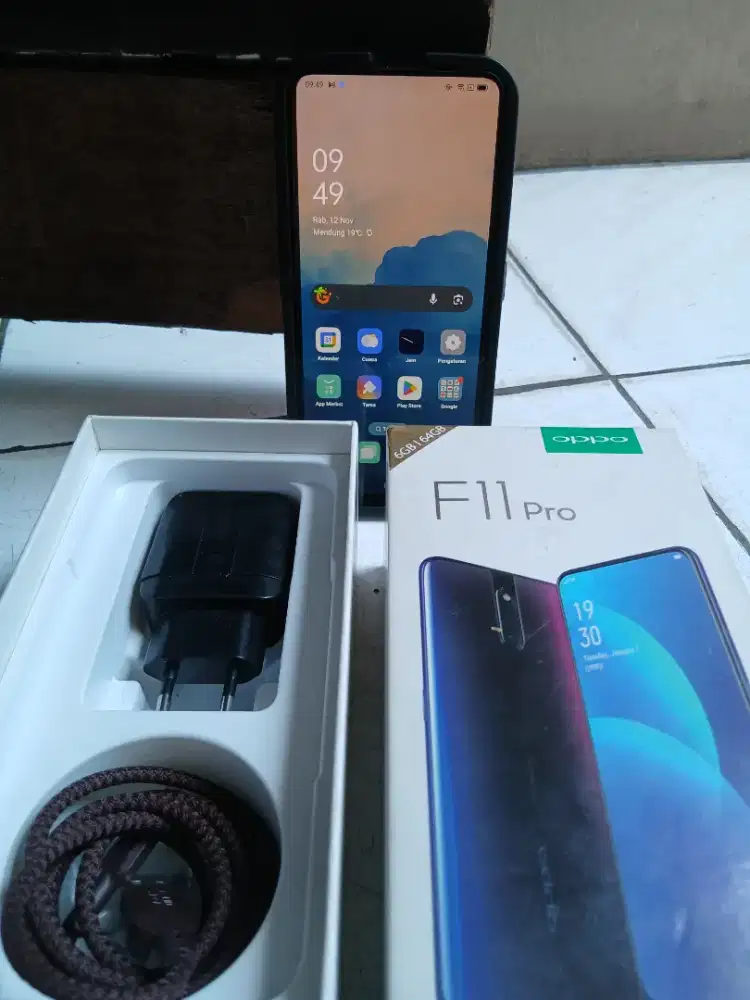 Dijual HP OPPO F11 PRO 6/64GB kondisi 98% fullset