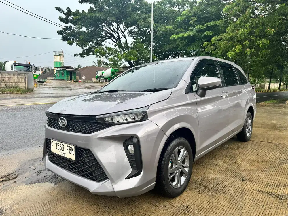 Daihatsu Xenia R Automatic 2023