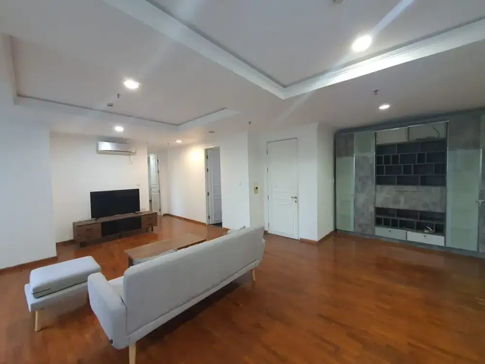 Disewakan Apartemen Essence Dharmawangsa 3BR