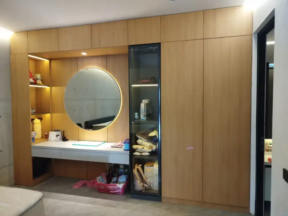 Kitchen set, minibar, plus almari bawah tangga
