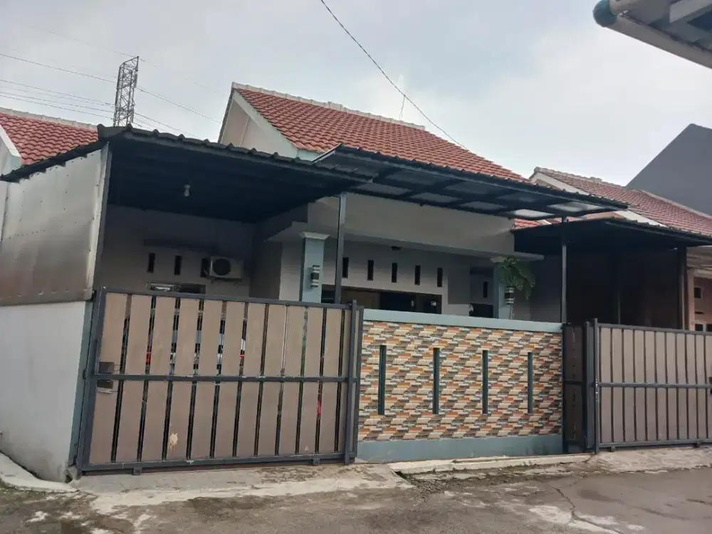 Dijual Rumah Terawat di Taman Cibaduyut Indah Bandung