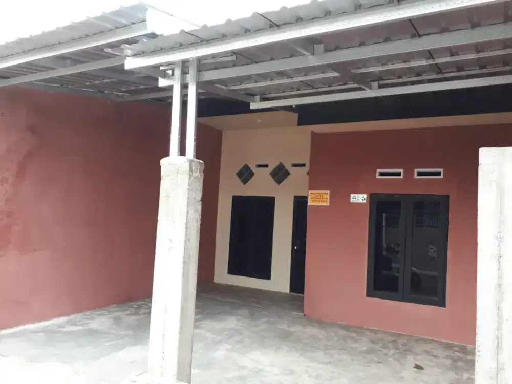 DIKONTRAAKAN RUMAH 1 UNIT DI GRIYA MUTIARA PERMAI BLOK S NO 34 GOWA