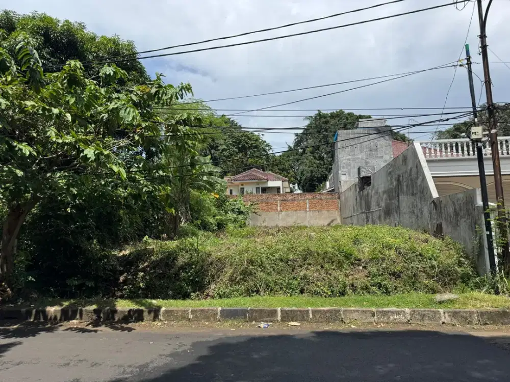 Kavling Tanah Luas 300 M² di Komplek Exclusive Jakapermai Dekat Ke LRT Galaxy - Kalimalang Jaka Permai