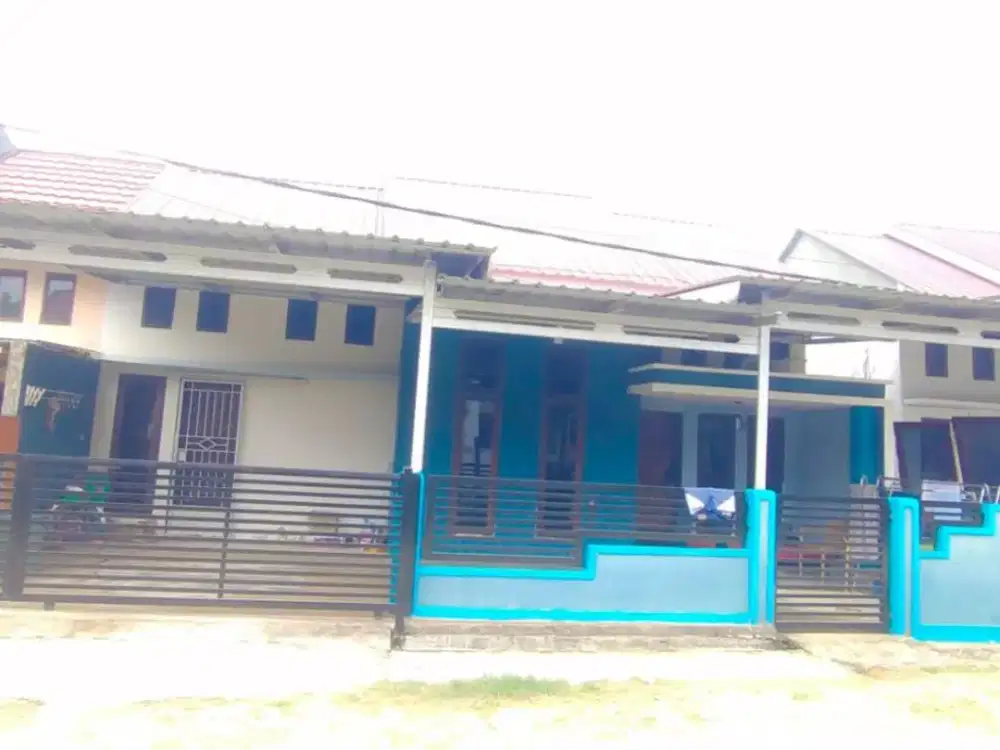 Rumah siap huni depan RS Hermina Kendari