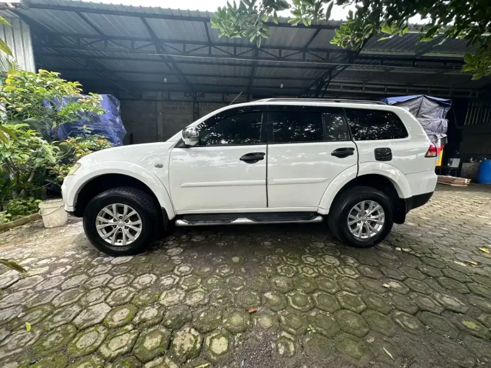 Dijual Cepat...Pajero Sport Exceed 2014 Matic