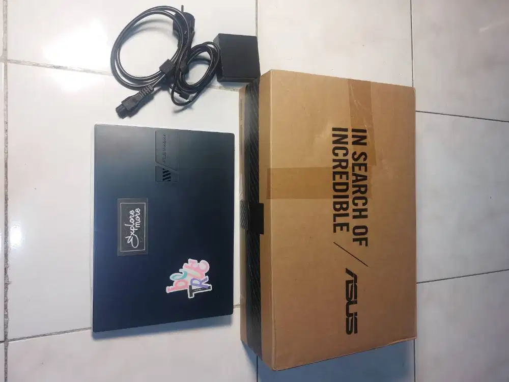 Laptop ASUS Vivobook bekas mulus