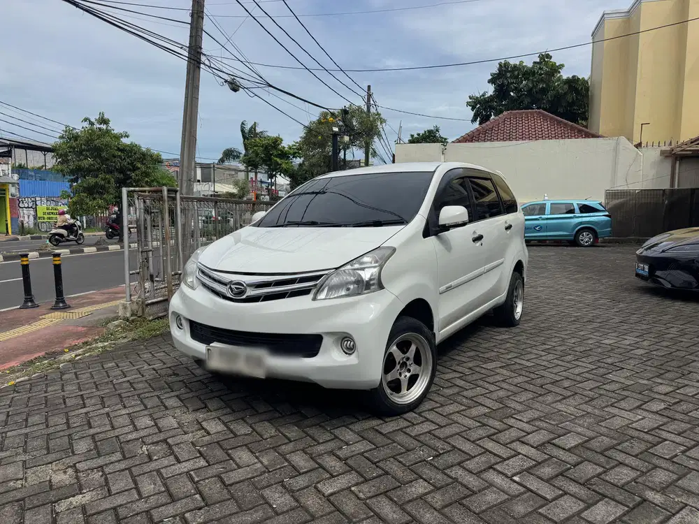 (TDP 5 Juta) Xenia M 2014 Manual