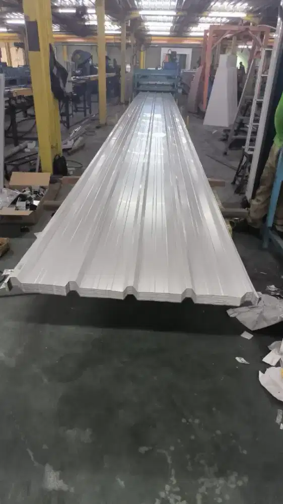 Spandek warna putih tebal 0,45mm