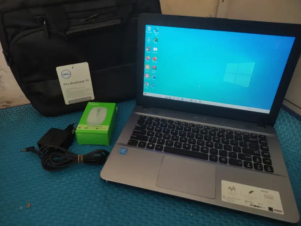 ASUS X441M Intel N4000 Ram 4 SSD 128 Mulus Siap pakai