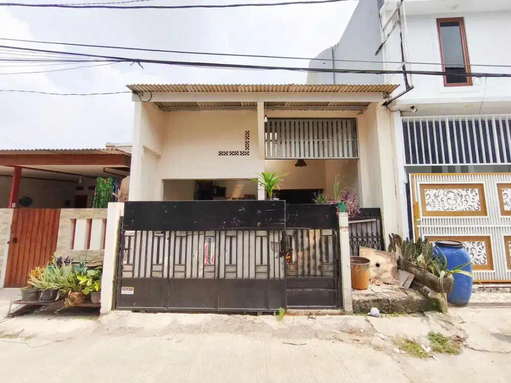 Rumah SHM 14 Menit ke Transpark Juanda Bekasi Dibantu KPR J-36199