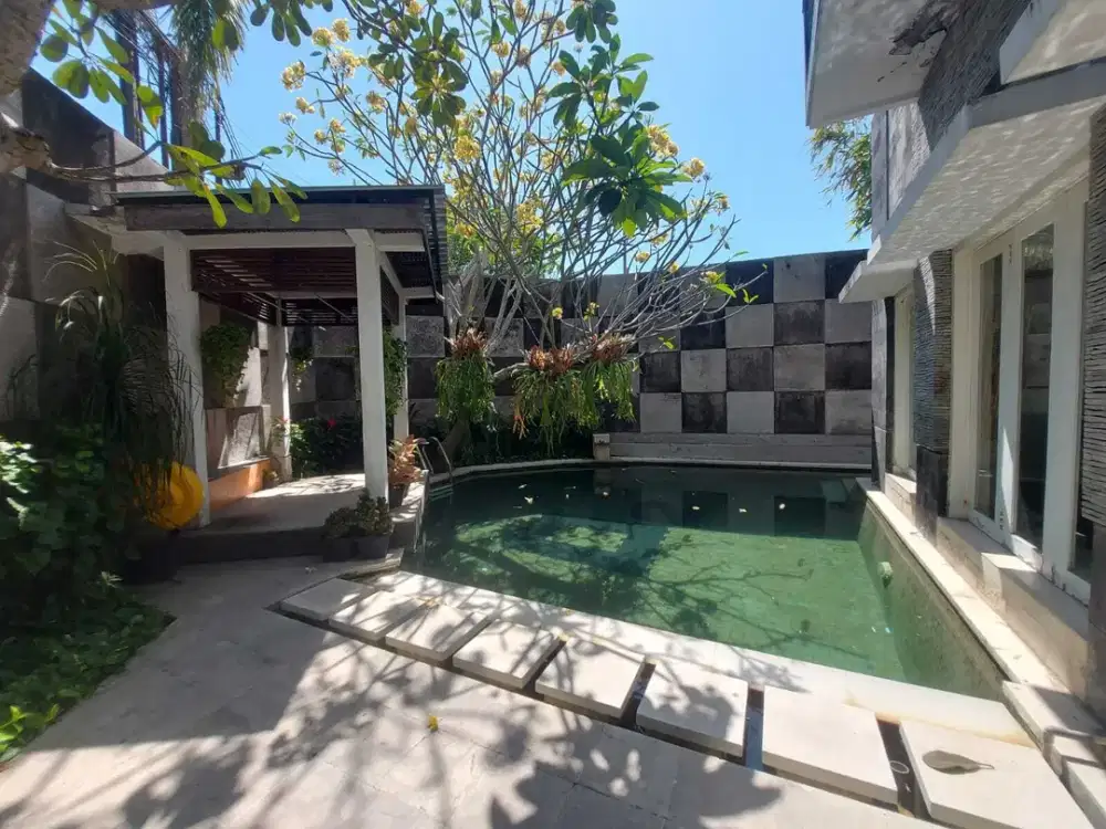 Dijual Villa Modern 2 Lantai di Jl. Taman Bali - Mumbul.