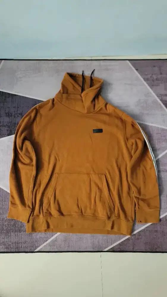 Jaket Hoodie Turtleneck H&M Cowok Brown Size L