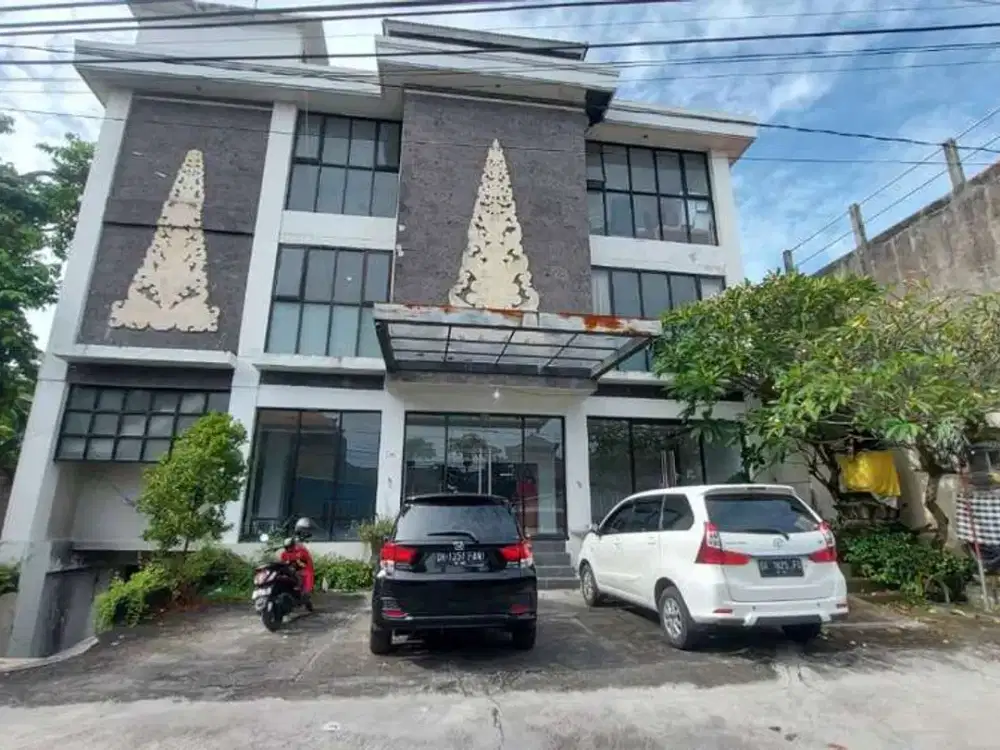 DIJUAL BANGUNAN GUEST HOUSE 3 LANTAI LOKASI : TUBAN, KUTA ??? BADUNG