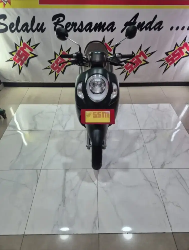 Scoopy Prestige cbs iss keyless