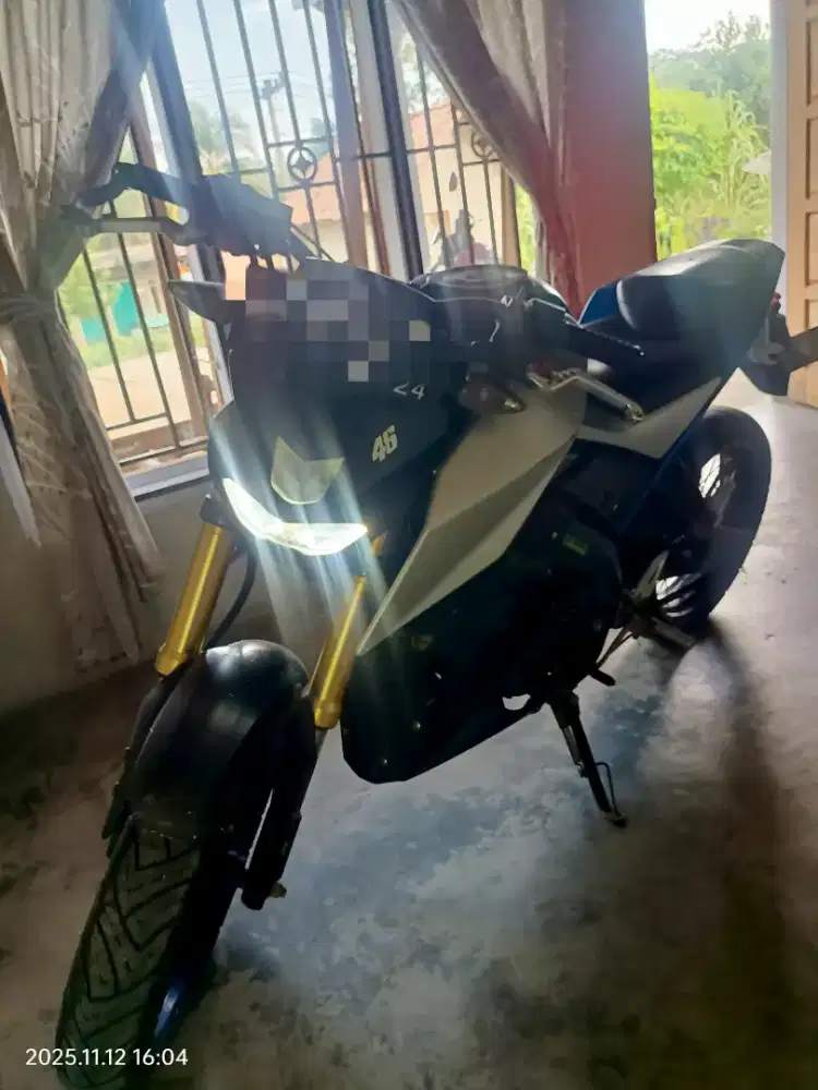 Motor Yamaha Xabre 2017