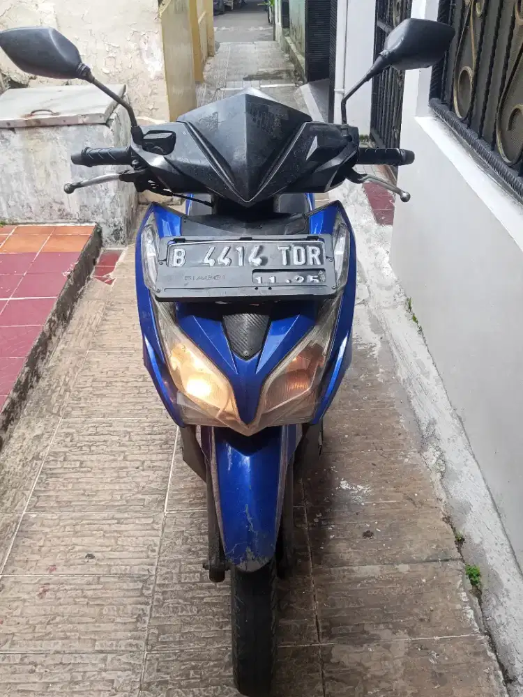 Vario 125 KZR 2014 plat B jaktim cbs iss
