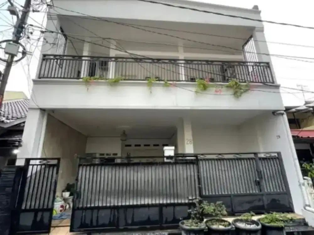 Rumah Minimalis LT 127 M² di Pondok Bambu - Duren Sawit