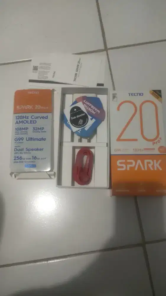 Tecno Spark 20 Pro+ 8/256 NFC