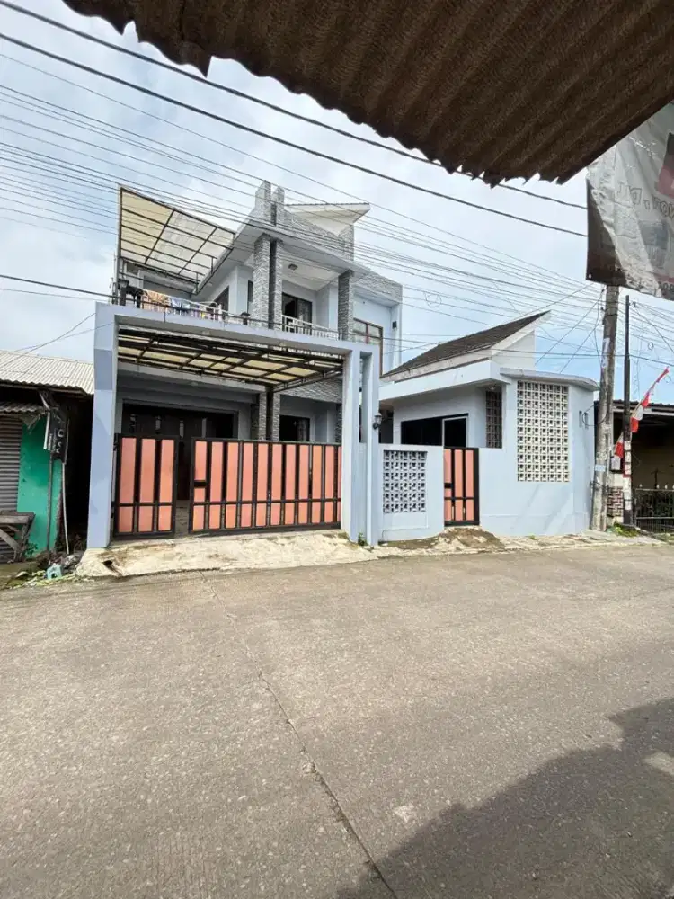 Dijual cepat rumah 2 Lantai