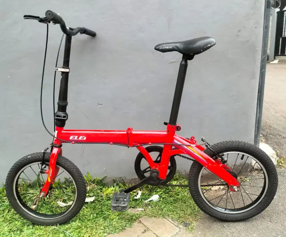 Sepeda lipat elemen ukuran 16 siap pakai