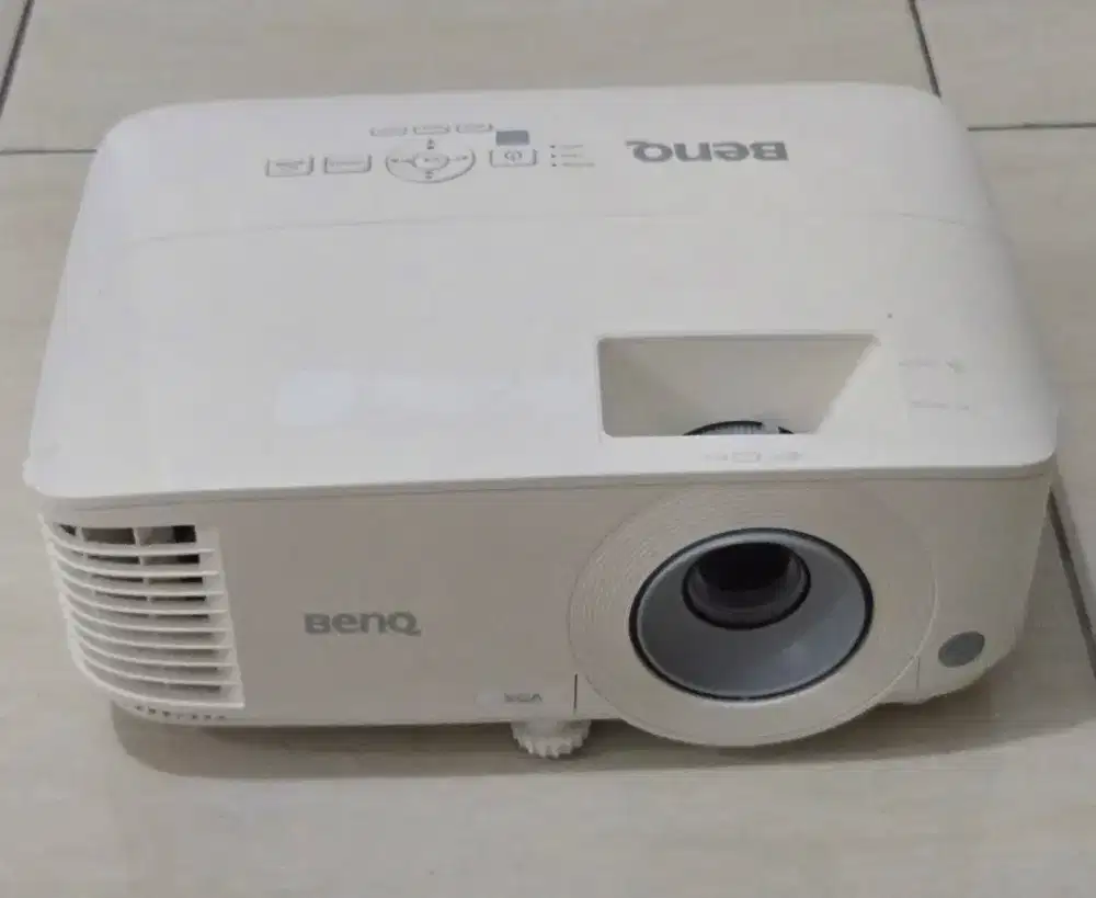 Jual Proyektor BenQ MX604
