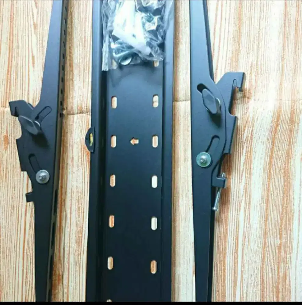 Breket tv led 21inc - 90inc